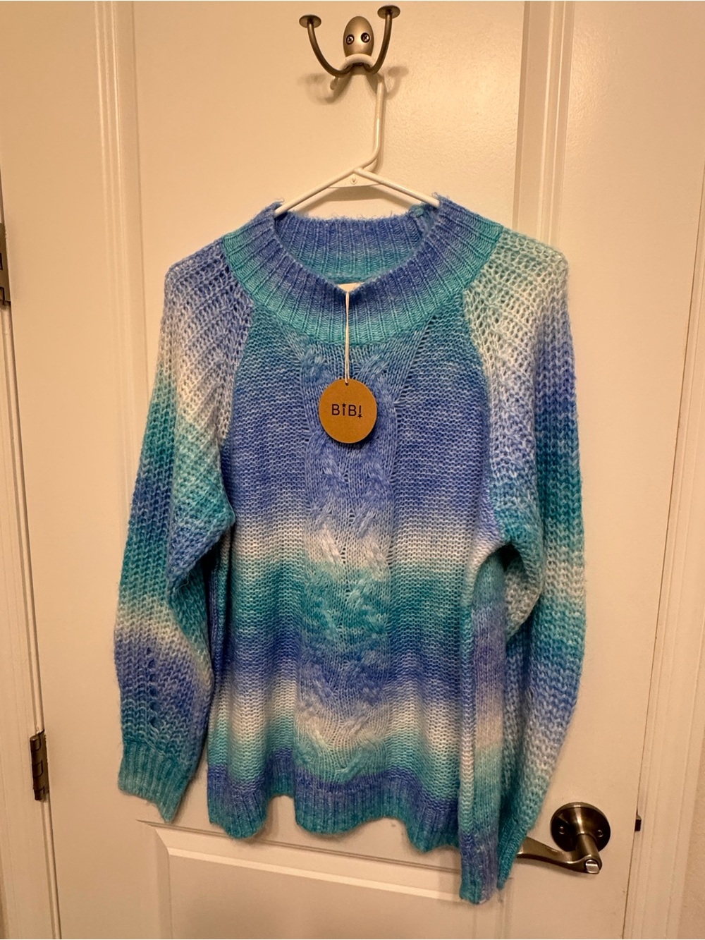 BIBI Blue Gradient Cable-Knit Women's Sweater